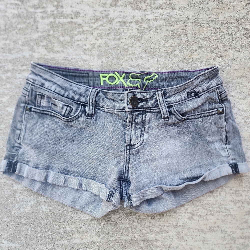 FOX Women's Light Gray Denim Shorts - Casual Roll-Hem